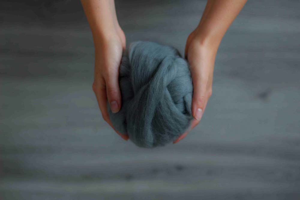 Cesanec-oceľová-siva